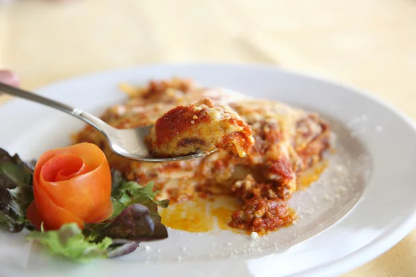 Lasaña de carne y queso — Foto de Stock