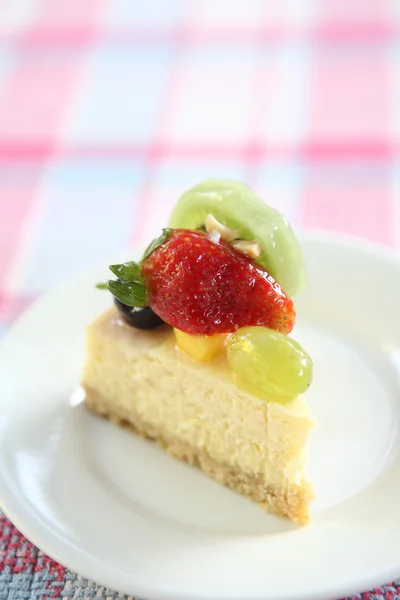 Fruit cheese cake — Stock Photo, Image