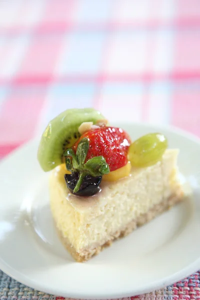 Fruit cheese cake — Stock Photo, Image