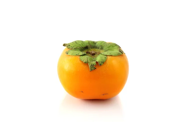 Persimon frukt isolerade i vit bakgrund — Stockfoto