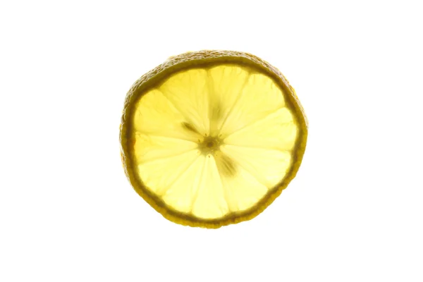Primer plano de rodaja de limón aislado sobre fondo blanco — Foto de Stock