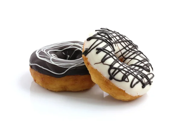 Donut de chocolate aislado en fondo blanco —  Fotos de Stock