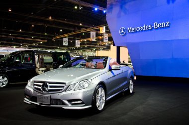 Mercedes-Benz E250 CGL car clipart