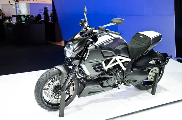 Moto Ducati Diavel —  Fotos de Stock