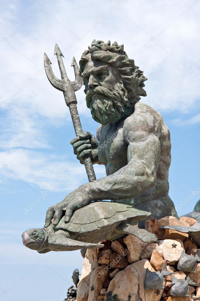 Large King Neptune Statue in VA Beach