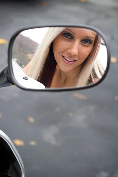 오토바이 거울 — 스톡 사진
