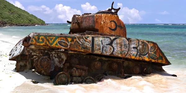Flamenco Beach Army Tank – stockfoto