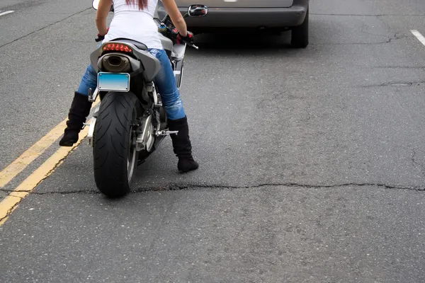 오토바이를 타는 사람 — 스톡 사진