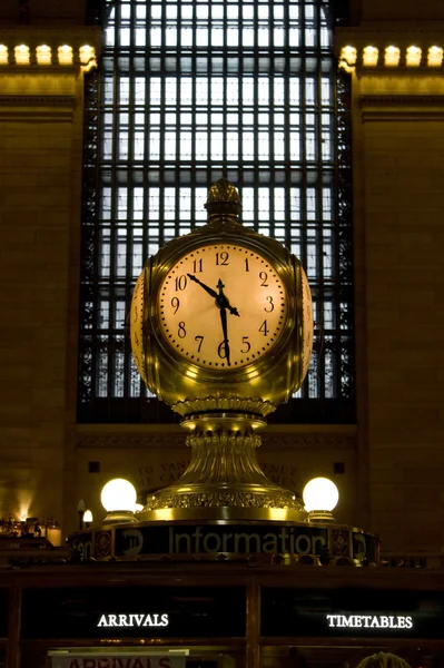 Grand central klok — Stockfoto