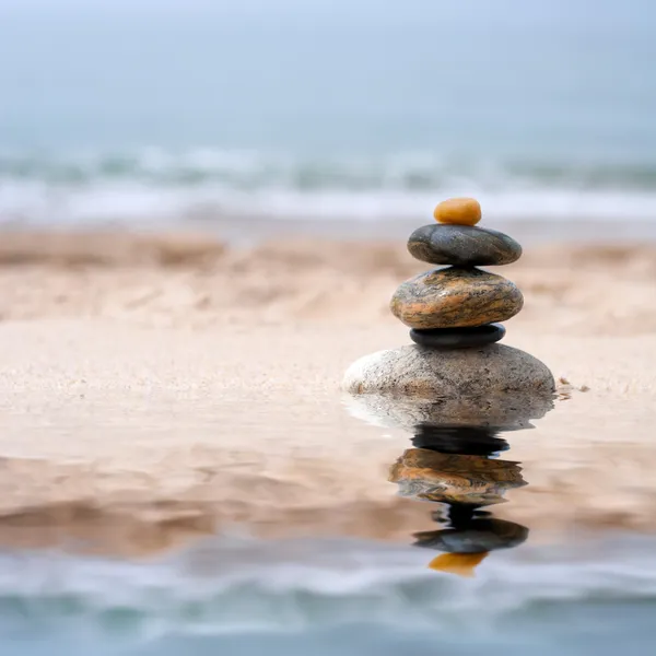 Smooth Stacked Stones — Stock Photo, Image