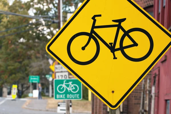 Ruta de la bicicleta señales de calle —  Fotos de Stock