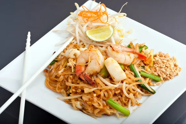 Seafood Pad Thai Fried Rice Noodles — Stock Photo, Image