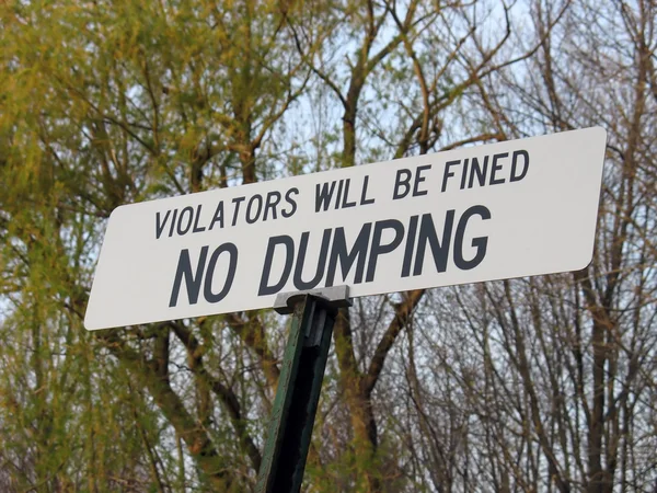 Žádné dumpingové znamení — Stock fotografie