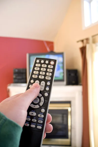 TV 리모컨 조절 — 스톡 사진