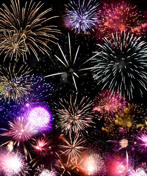 Großes Finale mit Feuerwerk — Stockfoto