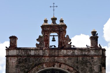 Old San Juan Pigeon Park clipart