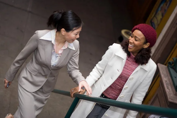 Business Women in the City — Stock Photo, Image