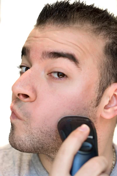 Young Man Shaving — Stock Photo, Image