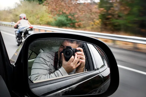 Fotograf paparazzi — Zdjęcie stockowe