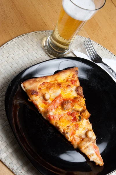 Skiva Pizza — Stockfoto
