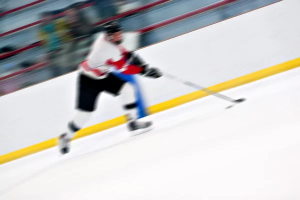 Hockey Player On a Fast Break — Stock Photo, Image