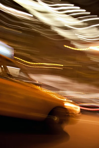 Abstraktes gelbes Taxi — Stockfoto
