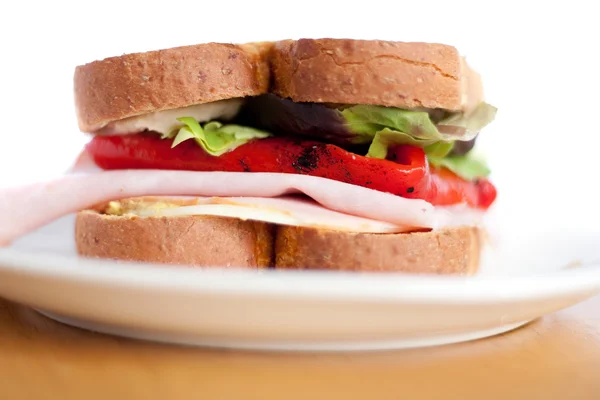 Sandwich mit Schinken und Käse — Stockfoto