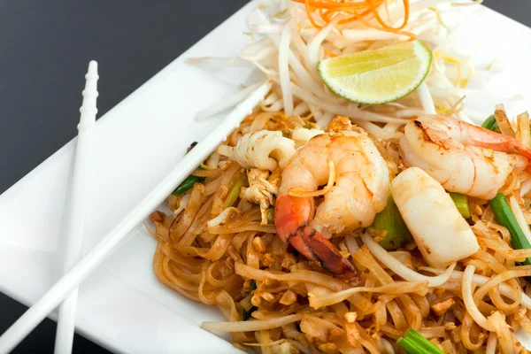 Seafood Pad Thai Fried Rice Noodles — Stock Photo, Image