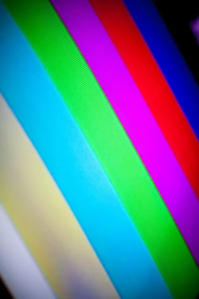 Веселка колірними шкалами екран телевізора — стокове фото
