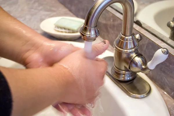 Umyj ręce. — Zdjęcie stockowe