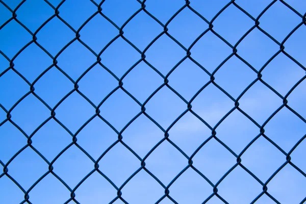 Zincir bağlantı çit — Stok fotoğraf