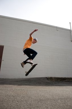 Skateboarder Kid clipart