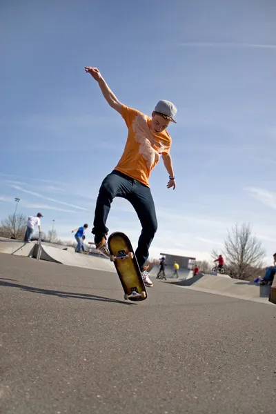 Skateboarding triky — Stock fotografie