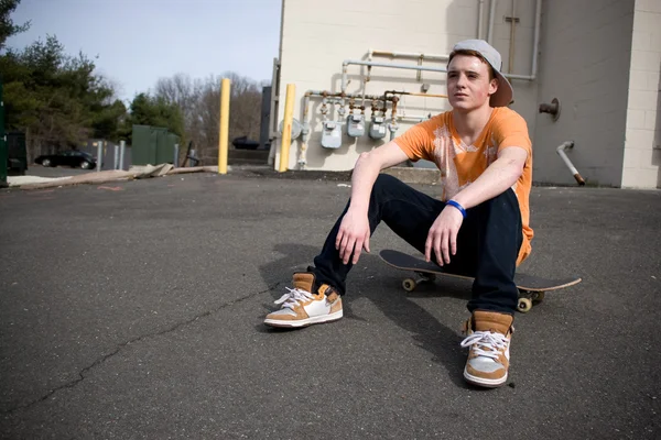 Skateboarder rusten — Stockfoto