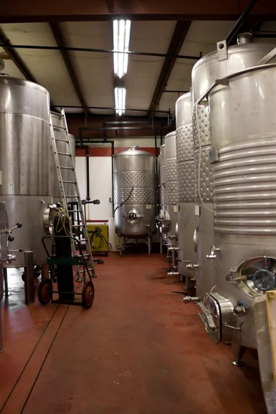 Şarap deposu tankları — Stok fotoğraf