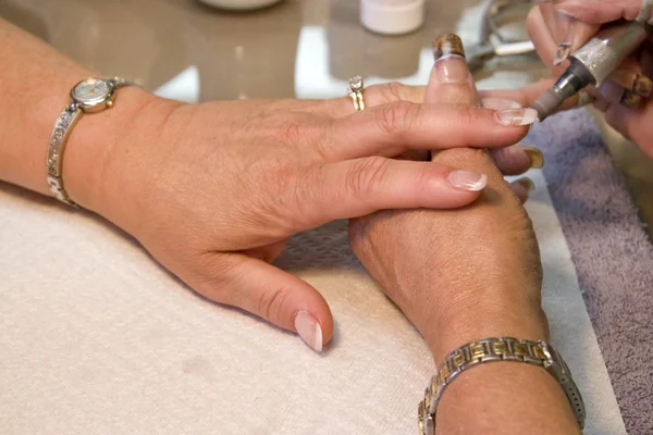 Técnico de unhas de manicure — Fotografia de Stock