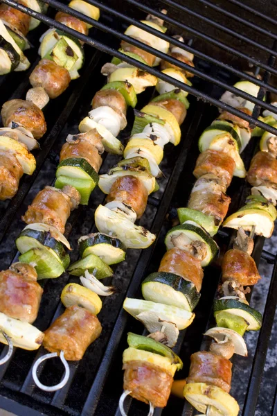 Kebabs Shish na grelha — Fotografia de Stock