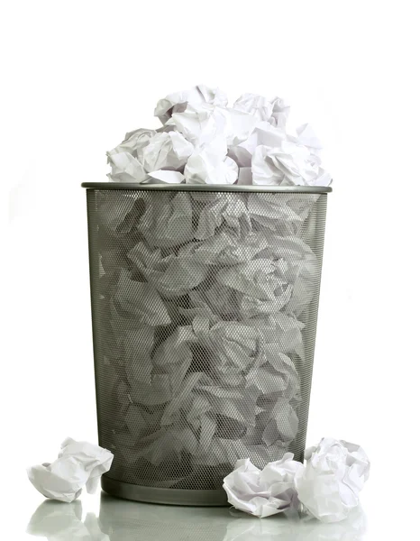 Δοχείο μεταλλικό απορριμμάτων από χαρτί που απομονώνονται σε λευκό — Φωτογραφία Αρχείου