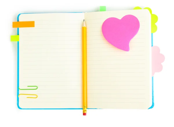 Cuaderno abierto con stickies y lápiz aislado en blanco — Foto de Stock