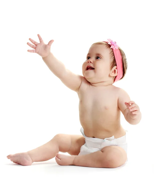 सुंदर बाळ मुलगी बसली आणि पांढरा वर वेगळे हात काढत — स्टॉक फोटो, इमेज