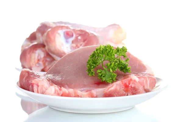 生の鶏のモモ肉と豚肉のステーキ白で隔離 — ストック写真