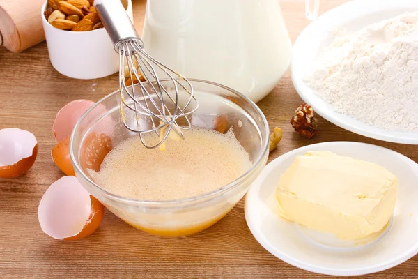 Ingredients for the dough wooden table — Stock Photo, Image