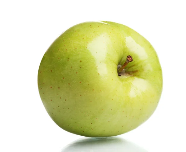 Sappige groene appel geïsoleerd op wit — Stockfoto