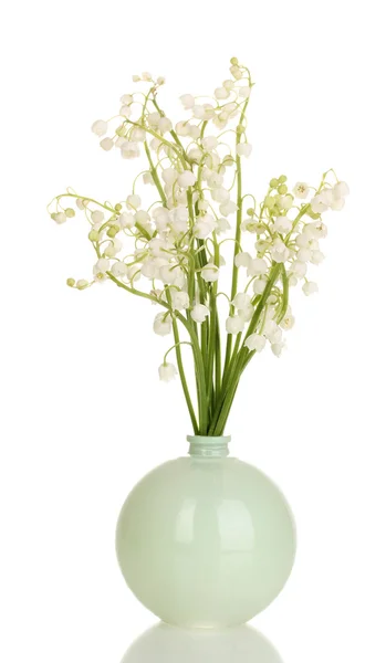 Květen lilie v váza izolovaných na bílém — Stock fotografie