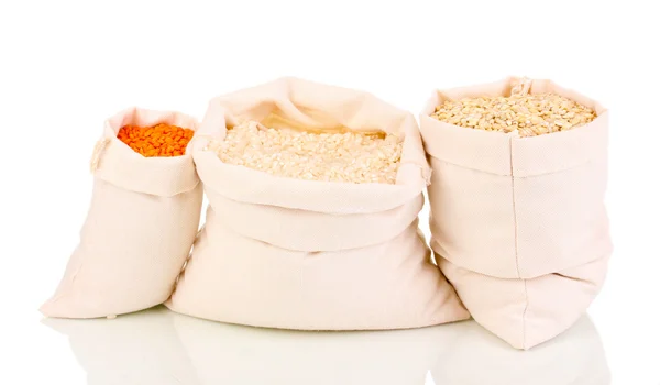 Bez çanta üzerinde beyaz izole tahıl — Stok fotoğraf