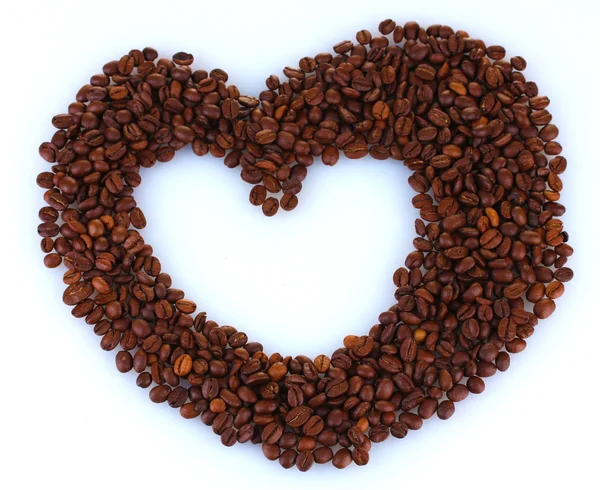 Coeur de grains de café isolé sur blanc — Photo