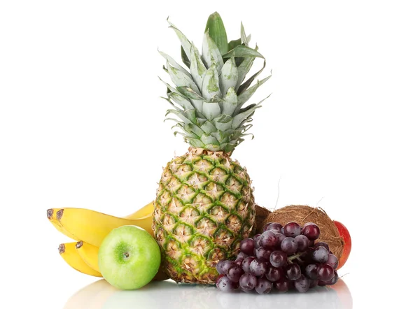 Čerstvé tropické ovoce izolovaných na bílém — Stock fotografie