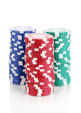 casino fişi üzerinde beyaz izole