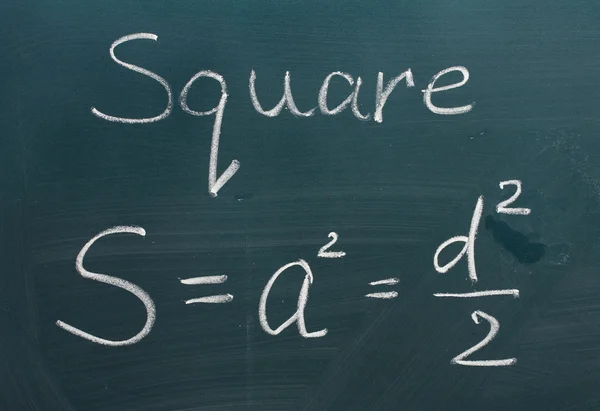 Masanın üzerinde yazılı matematik formülleri — Stok fotoğraf