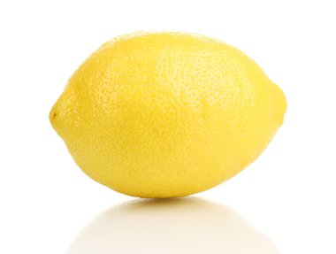 Beyaza izole edilmiş taze limon
